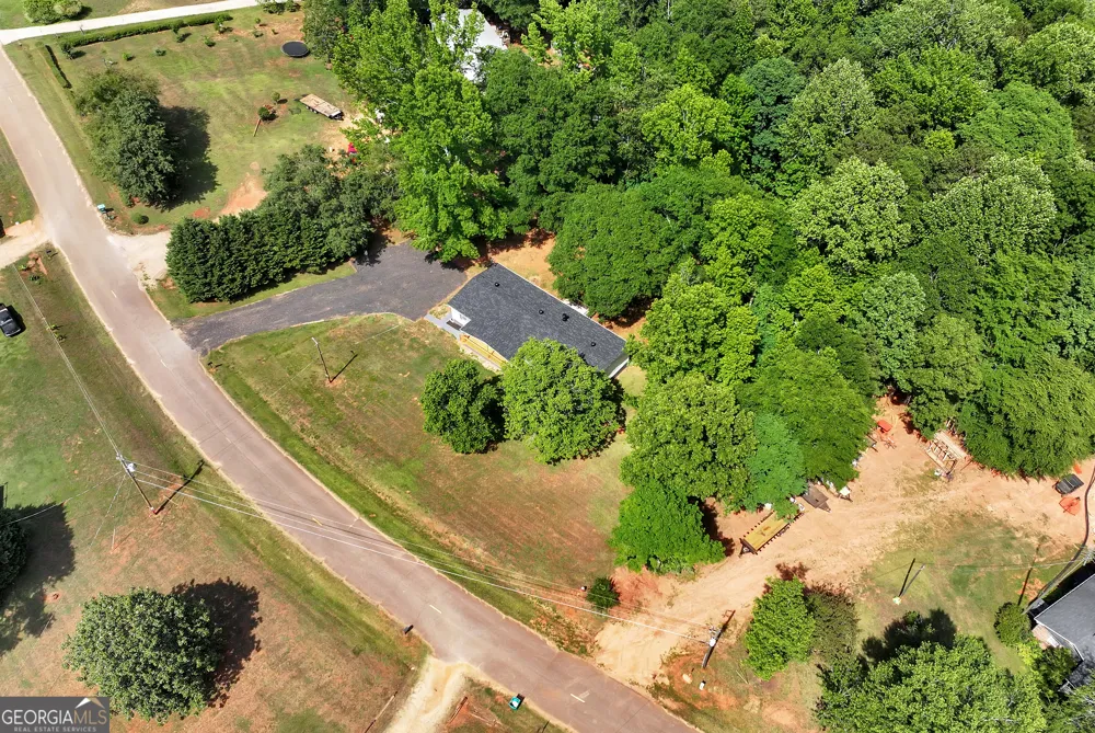 525 J S Williamson CT Nicholson, GA 30565