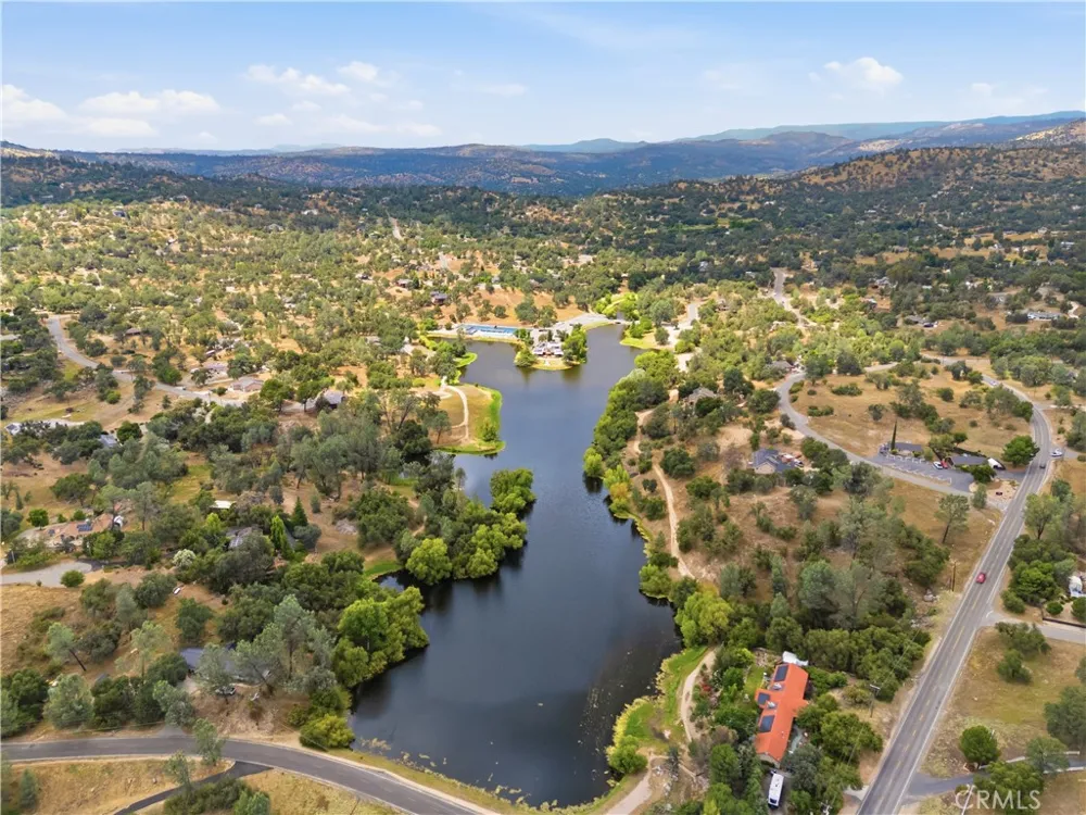 41819 Lilley Mountain Drive Coarsegold, CA 93614