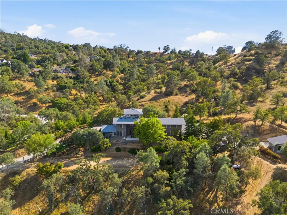 41819 Lilley Mountain Drive Coarsegold, CA 93614