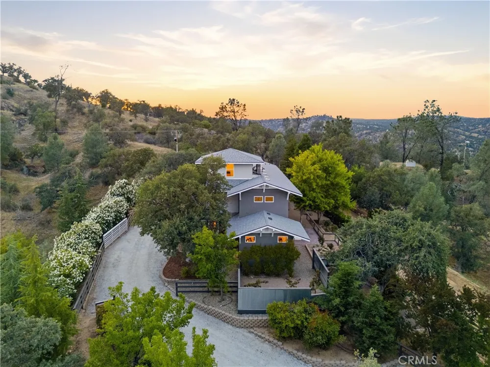 41819 Lilley Mountain Drive Coarsegold, CA 93614
