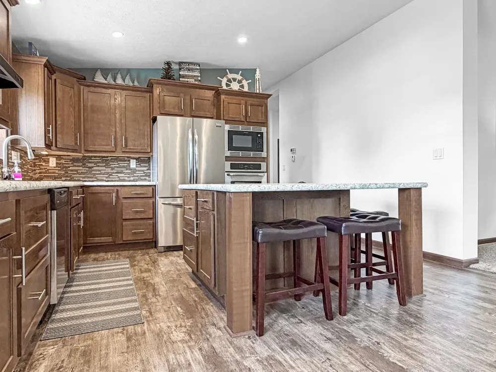 25 Lake Shetek Drive Slayton, MN 56172
