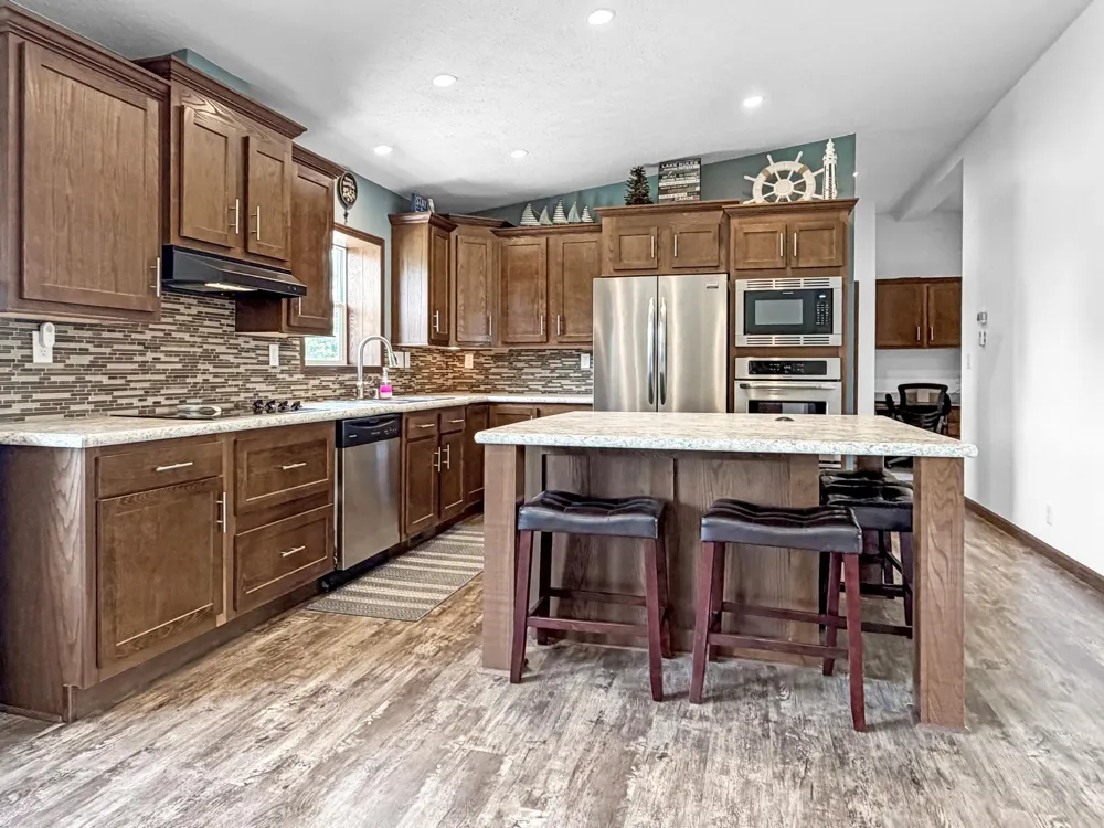25 Lake Shetek Drive Slayton, MN 56172