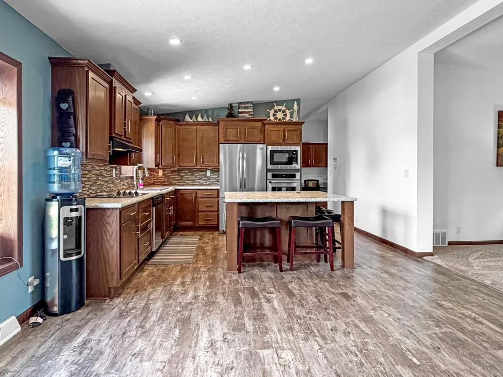 25 Lake Shetek Drive Slayton, MN 56172