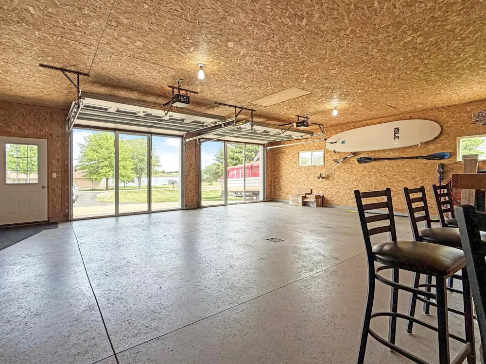 25 Lake Shetek Drive Slayton, MN 56172