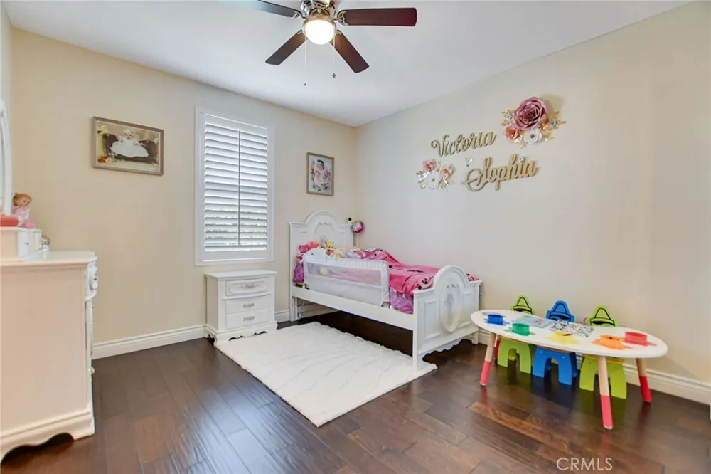 1127 Las Colinas Way San Dimas, CA 91773