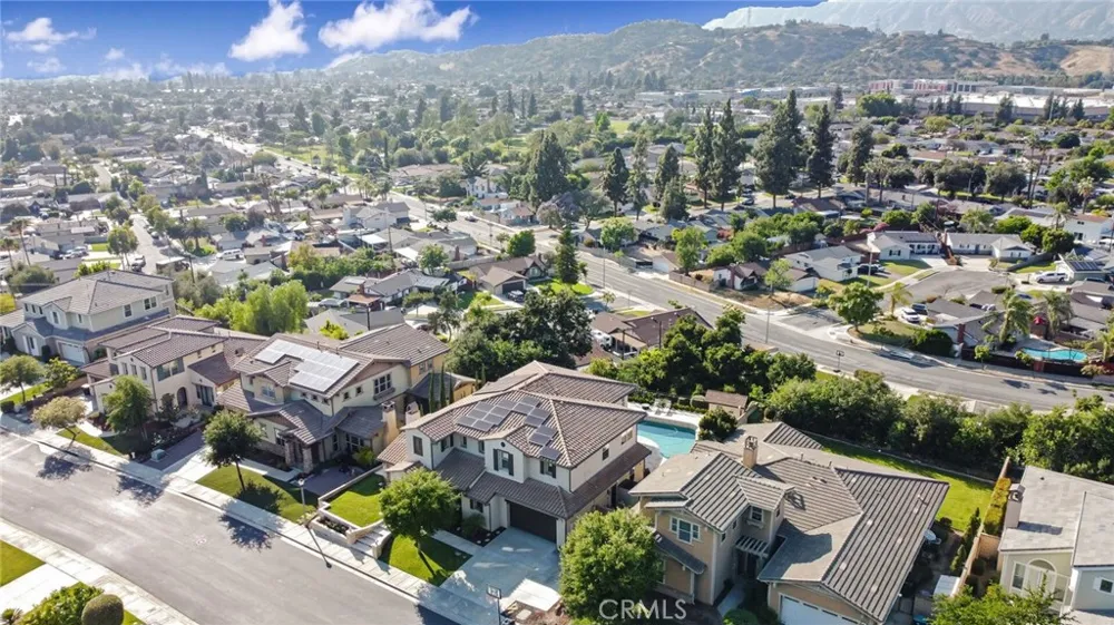 1127 Las Colinas Way San Dimas, CA 91773