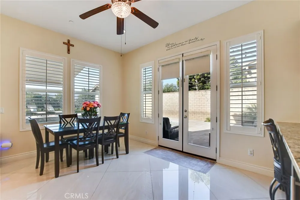 1127 Las Colinas Way San Dimas, CA 91773