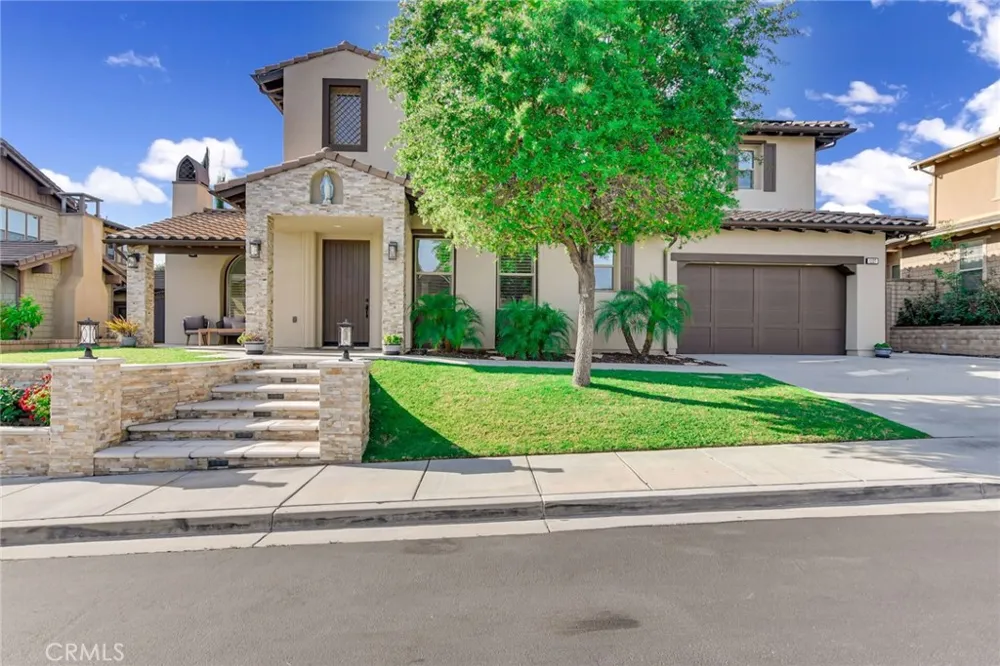 1127 Las Colinas Way San Dimas, CA 91773