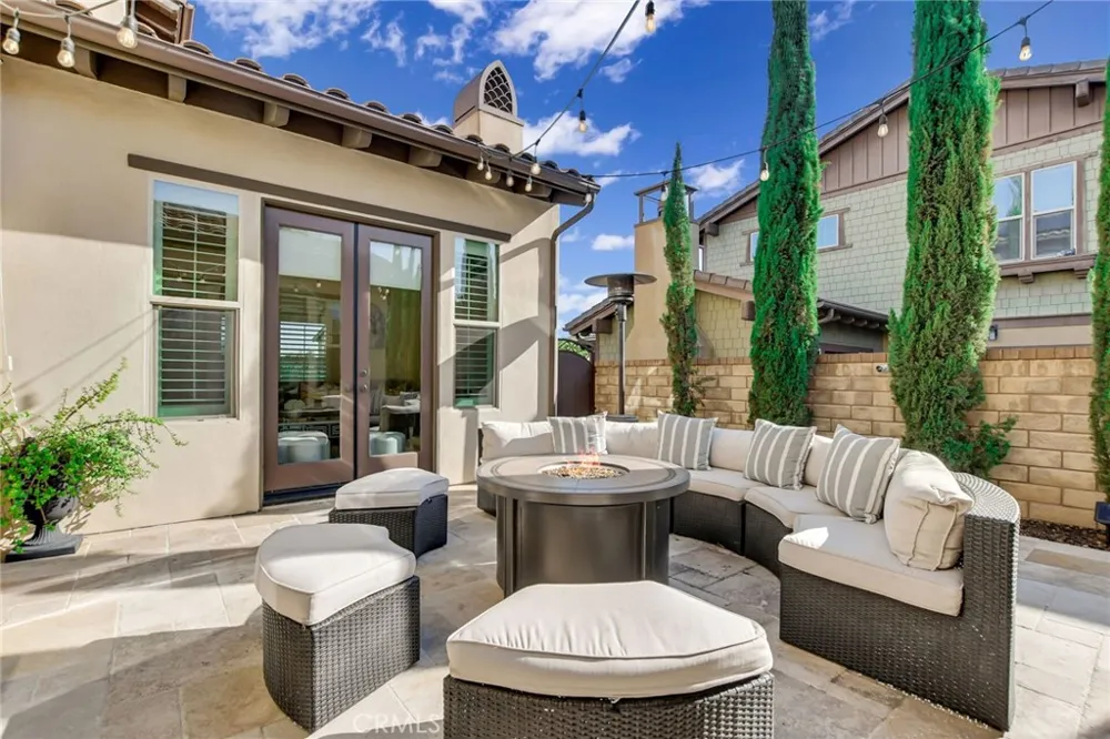 1127 Las Colinas Way San Dimas, CA 91773