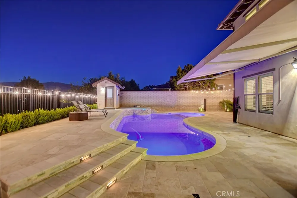 1127 Las Colinas Way San Dimas, CA 91773