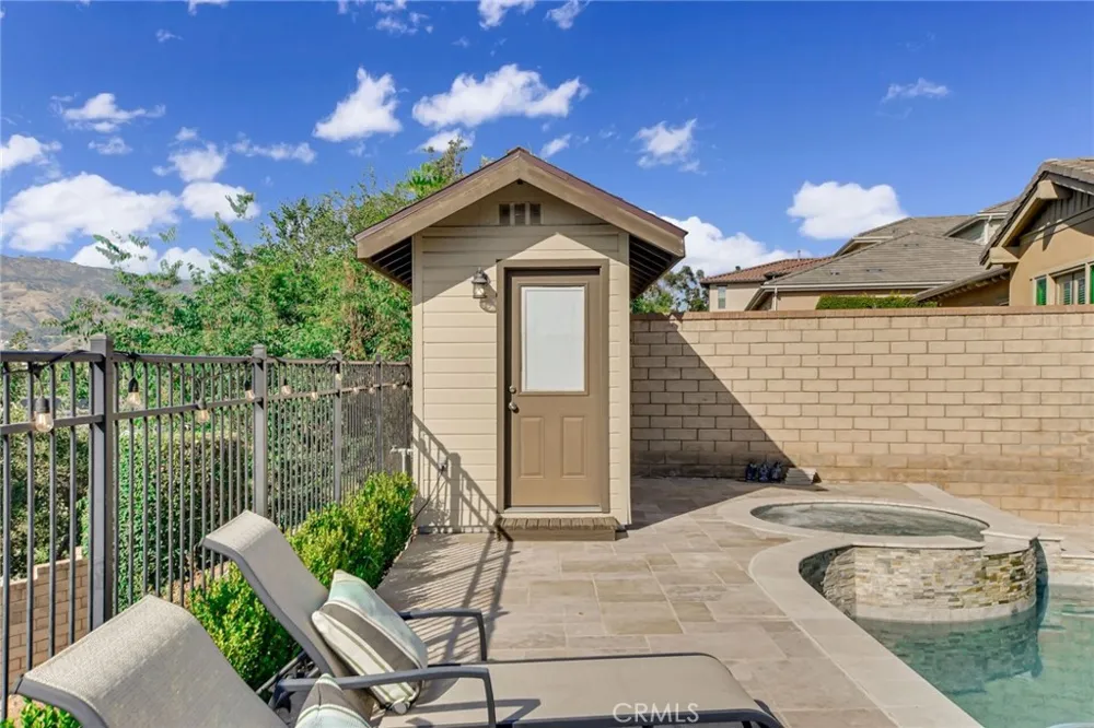 1127 Las Colinas Way San Dimas, CA 91773