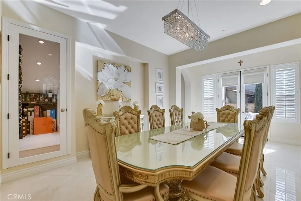 1127 Las Colinas Way San Dimas, CA 91773