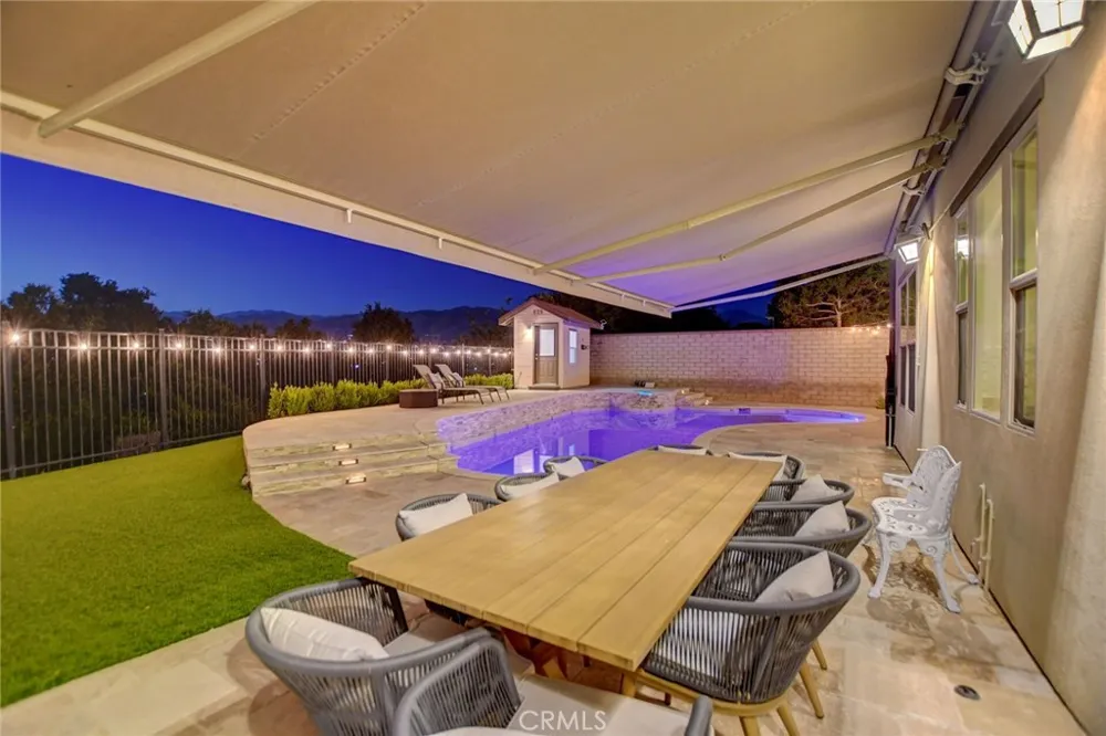 1127 Las Colinas Way San Dimas, CA 91773