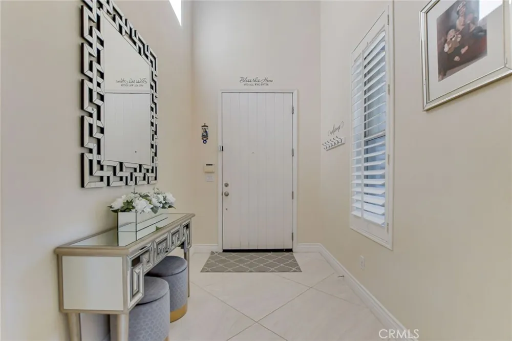 1127 Las Colinas Way San Dimas, CA 91773