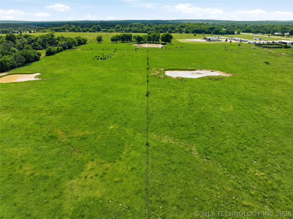 22 W 62 Highway Morris, OK 74445