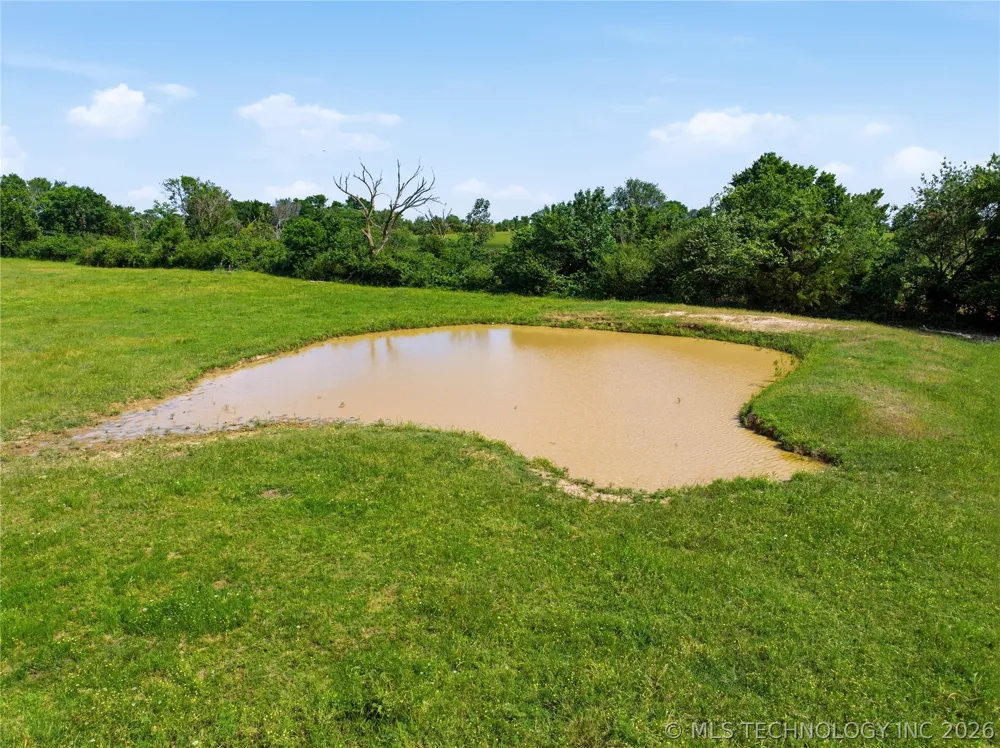 22 W 62 Highway Morris, OK 74445