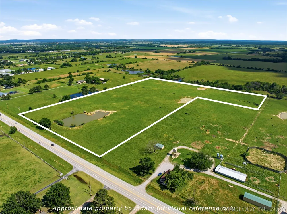 22 W 62 Highway Morris, OK 74445