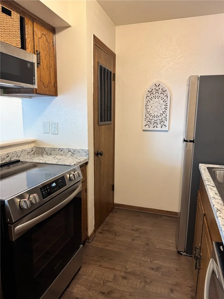 6215 Hidden Cove #3HH Corpus Christi, TX 78412