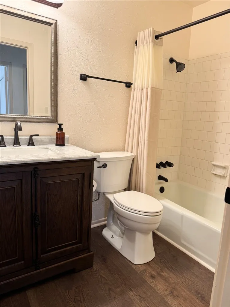6215 Hidden Cove #3HH Corpus Christi, TX 78412