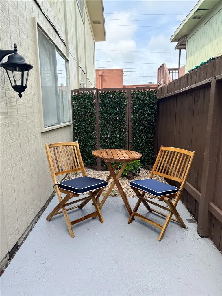 6215 Hidden Cove #3HH Corpus Christi, TX 78412
