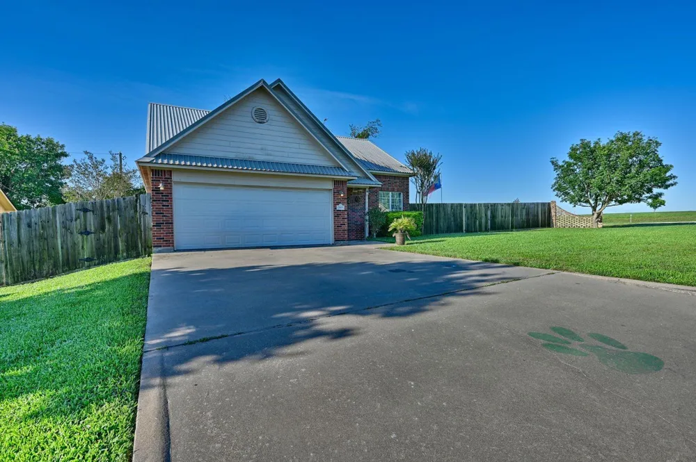 1200 Cheyenne Drive Brenham, TX 77833
