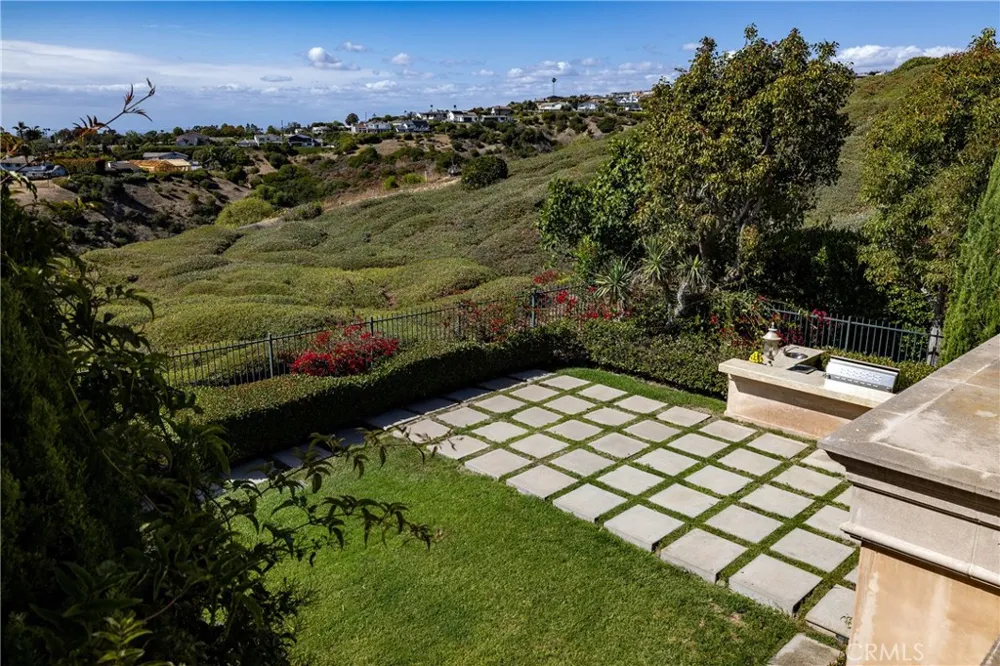1 Rim Ridge Newport Coast, CA 92657