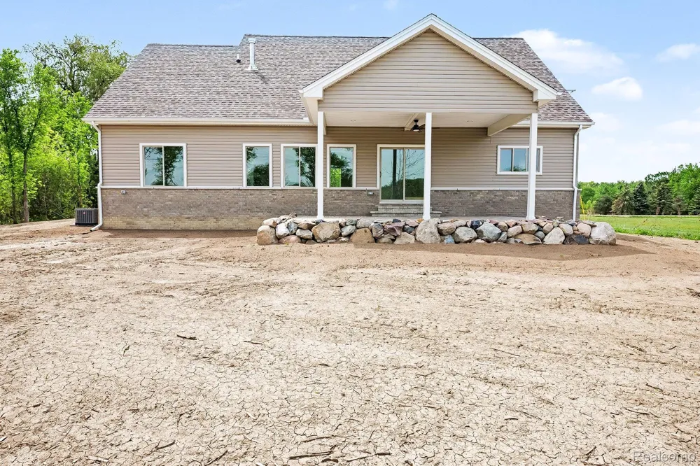 57560 Omo Road Ray Township, MI 48096