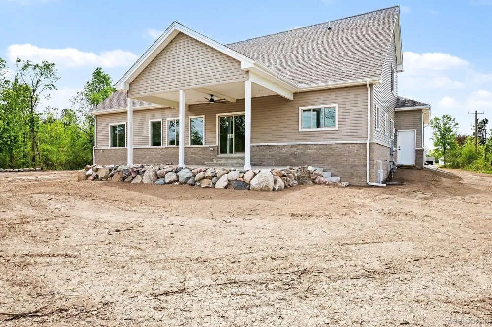 57560 Omo Road Ray Township, MI 48096