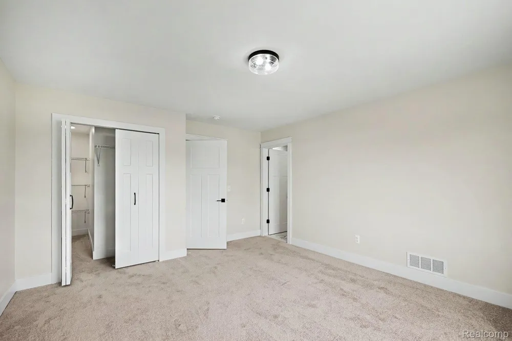 57560 Omo Road Ray Township, MI 48096