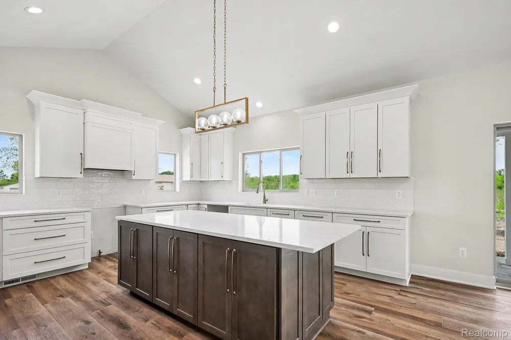 57560 Omo Road Ray Township, MI 48096