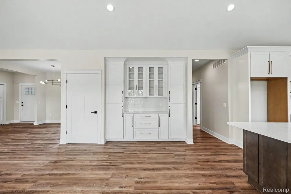 57560 Omo Road Ray Township, MI 48096