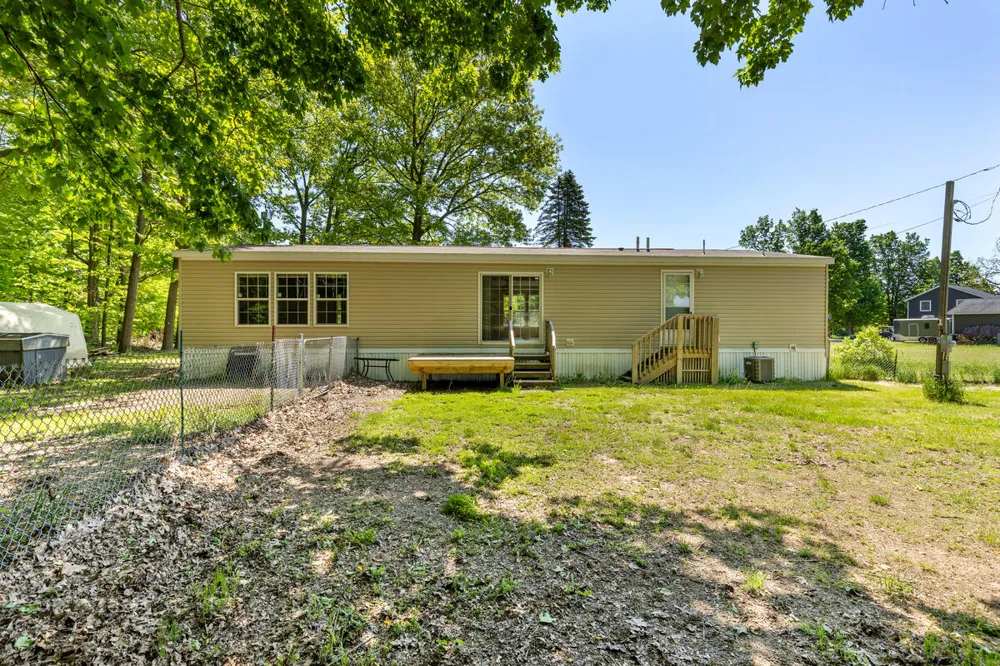 2757 127th Avenue Deerfield Township, MI 49336