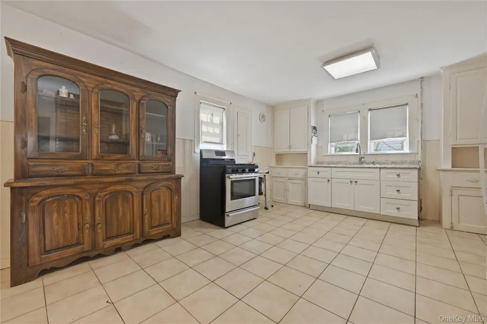 333 Ocean Avenue East Rockaway, NY 11518
