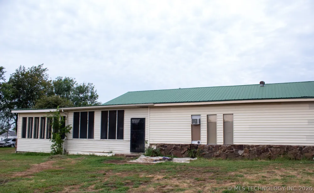 106 Leo Lane E Fort Gibson, OK 74434