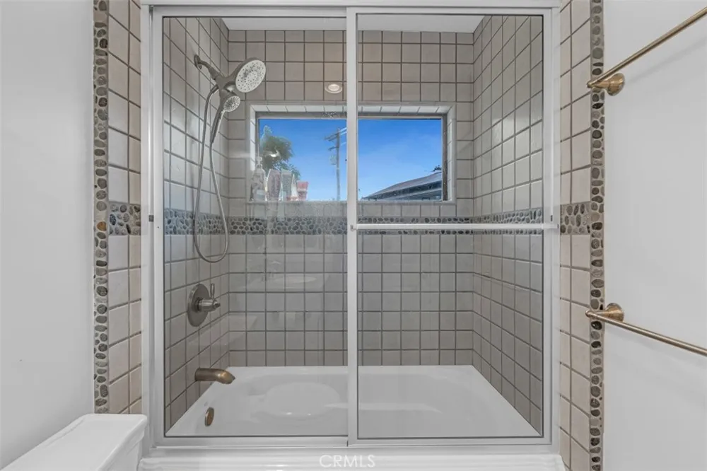 8718 Burghardt Road Temple City, CA 91775