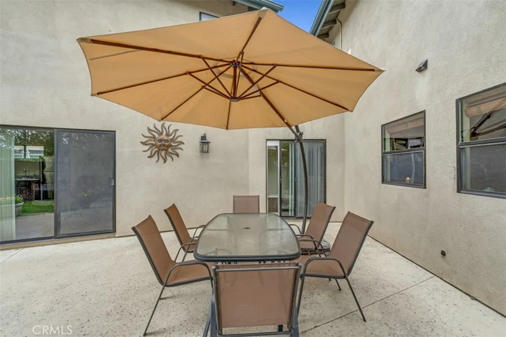 8718 Burghardt Road Temple City, CA 91775