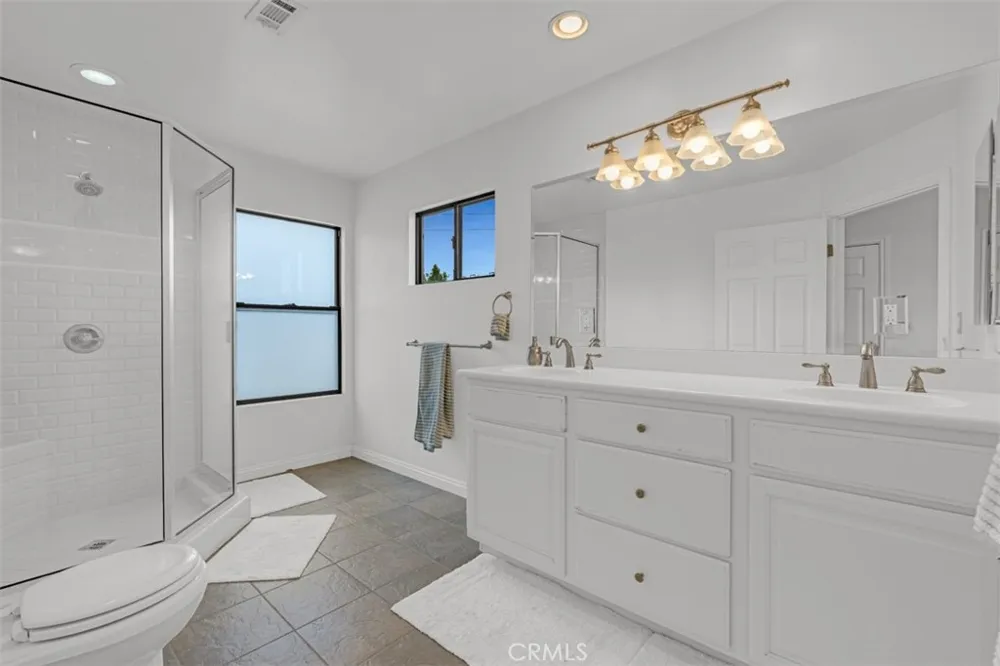 8718 Burghardt Road Temple City, CA 91775