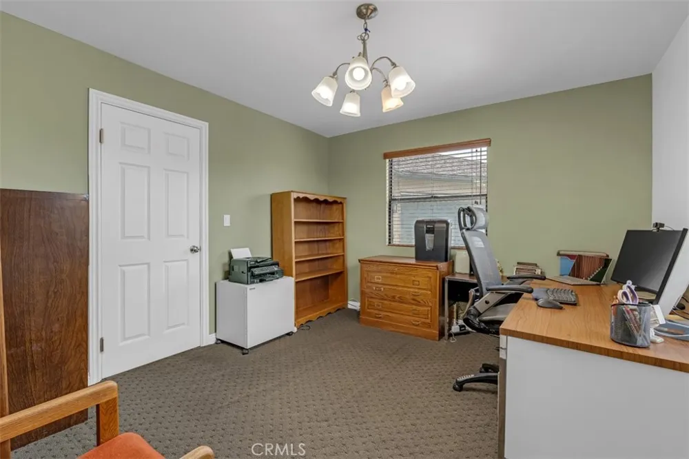 8718 Burghardt Road Temple City, CA 91775