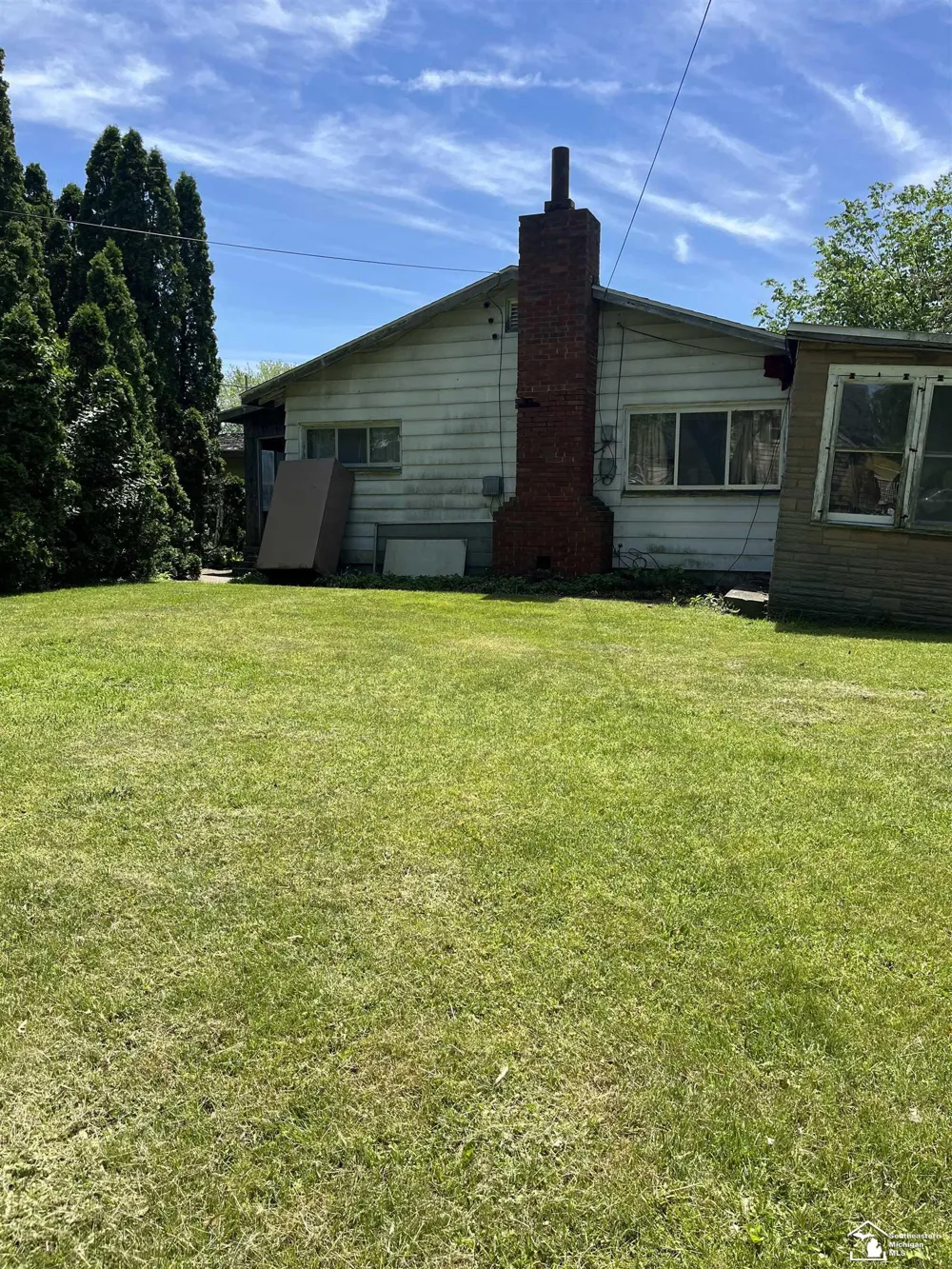 13698 Laplaisance Road Monroe City, MI 48161