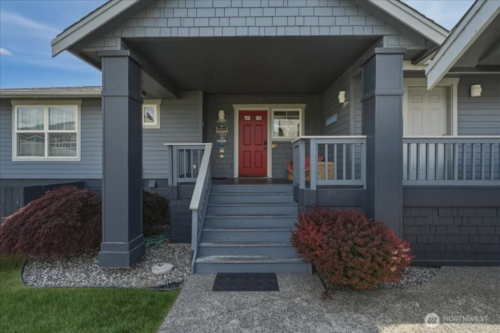 127 Chelan View Drive Manson, WA 98831