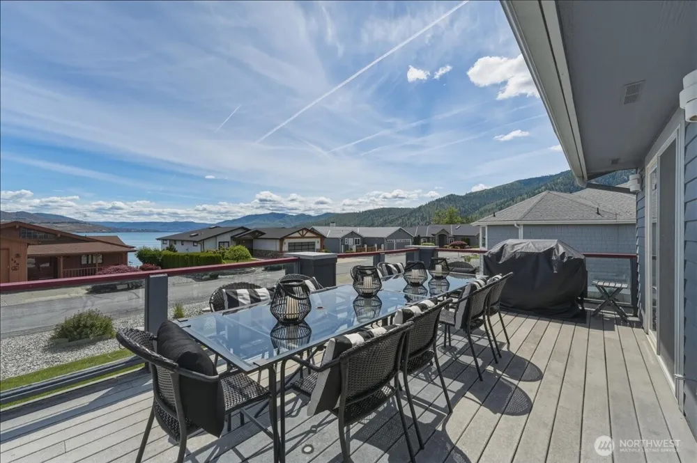 127 Chelan View Drive Manson, WA 98831