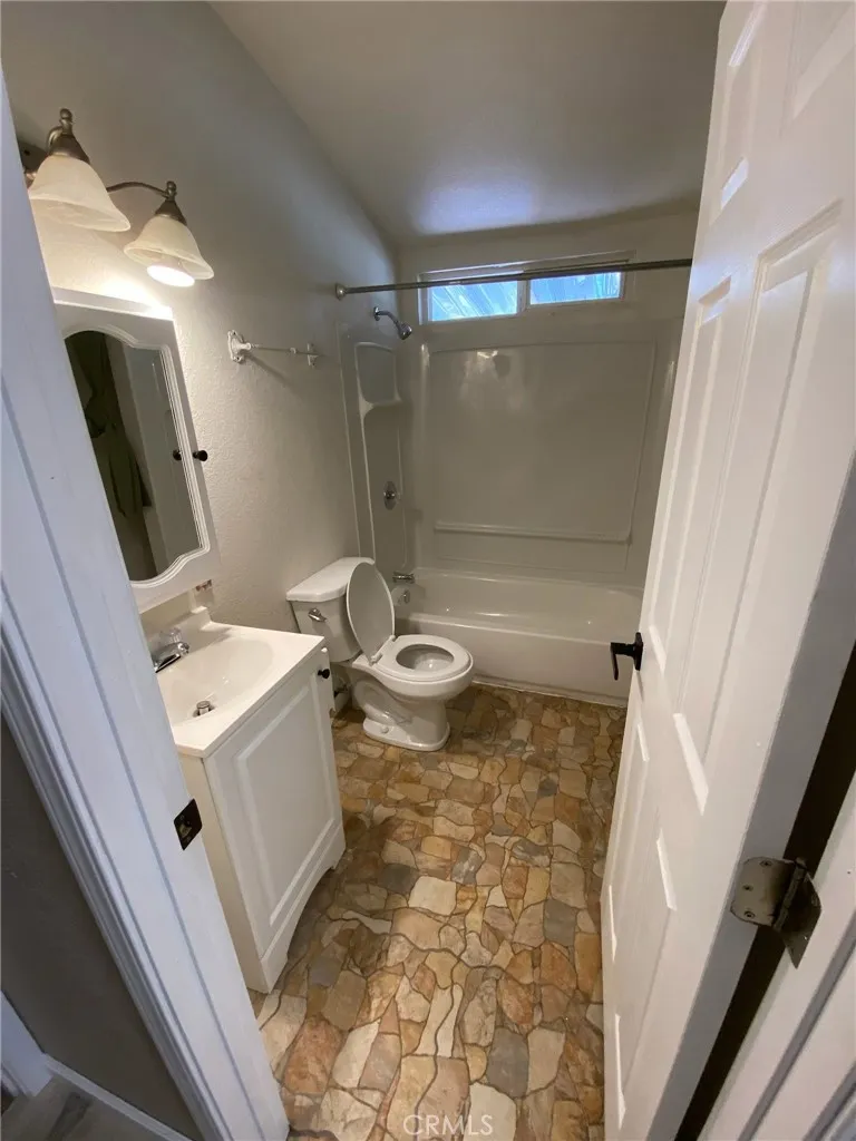 8875 Quarterhorse Lower Lake, CA 95457
