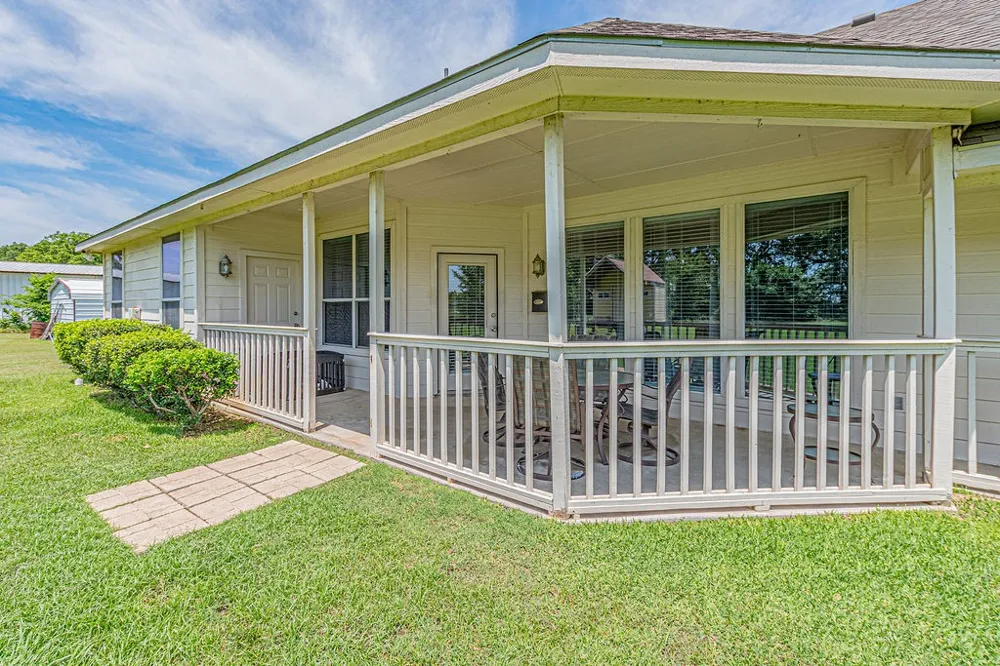 9789 S State Highway 34 Scurry, TX 75158