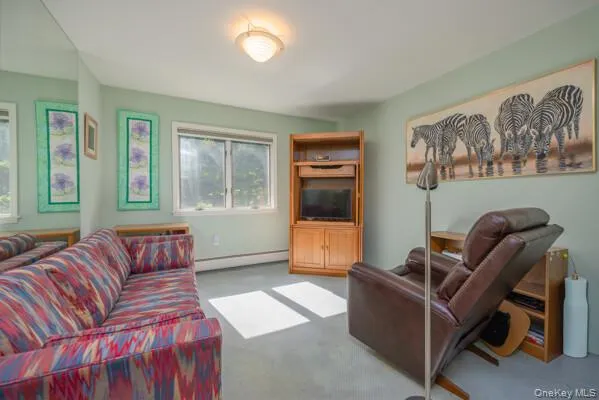 19 W Gate Road Suffern, NY 10901