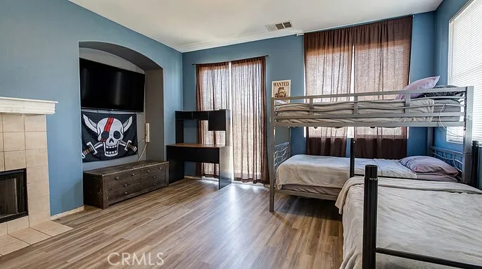 14357 Nicoles Adelanto, CA 92301