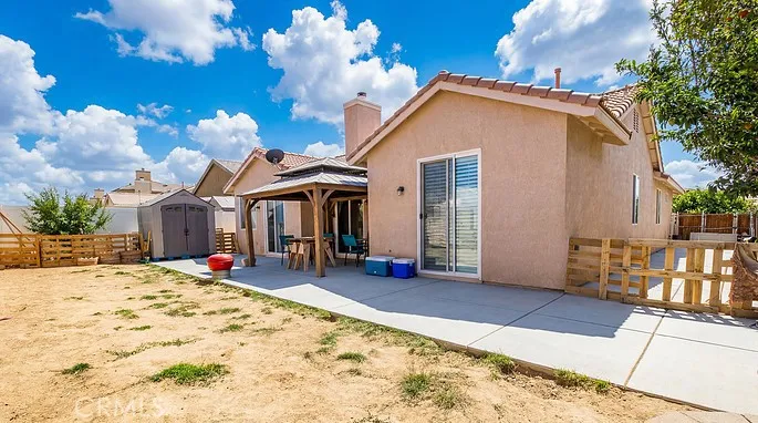 14357 Nicoles Adelanto, CA 92301