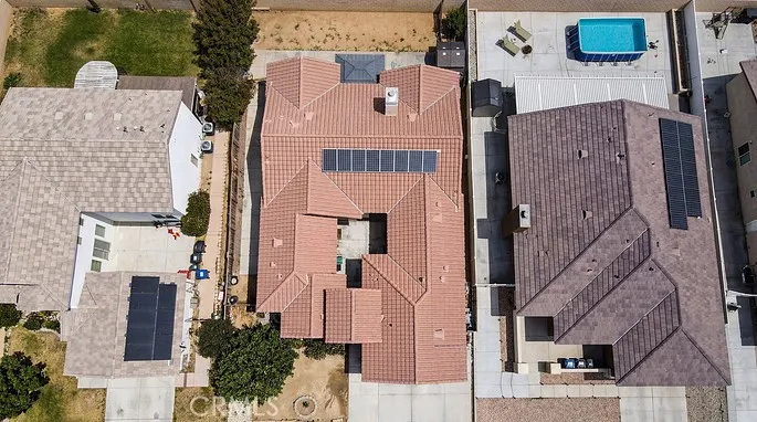 14357 Nicoles Adelanto, CA 92301