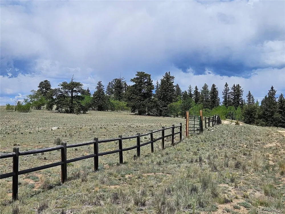 412 Smith And Wesson Road Como, CO 80456