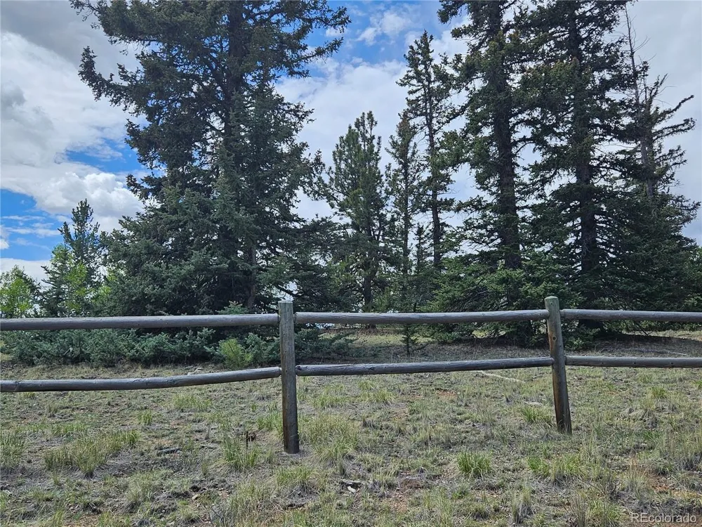 412 Smith And Wesson Road Como, CO 80456