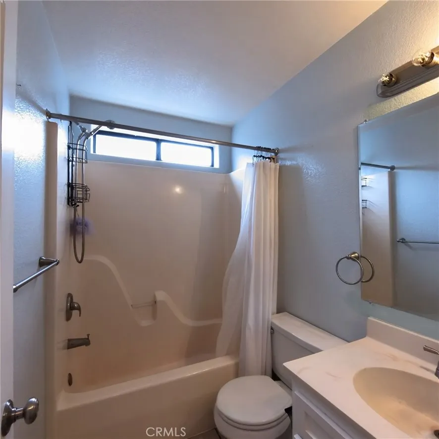 9995 Monte Cristo Kelseyville, CA 95451